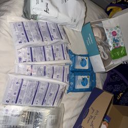 Milk Storage Bags And Brest Pump 