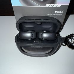  Bose ULTRA OPEN EARBUDS