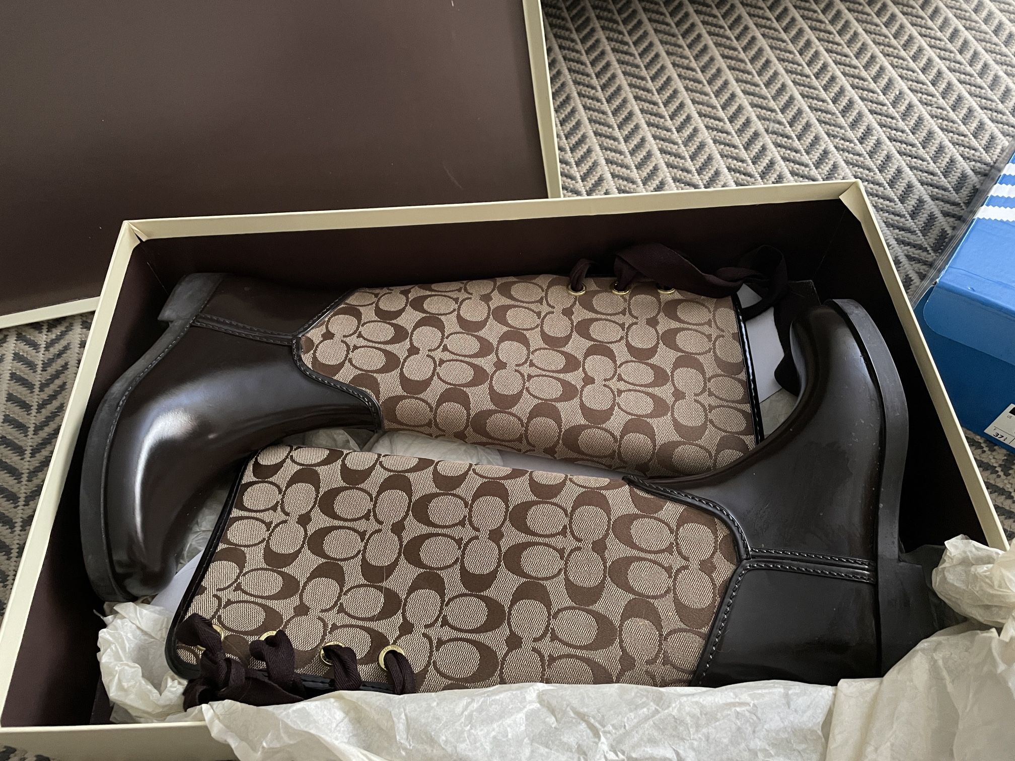 Coach Rain/winter Boots 6 M Like New 