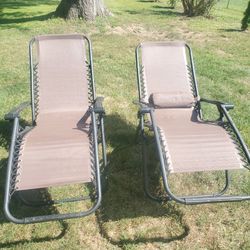 Berkley Jensen Deluxe Zero Gravity Chairs
