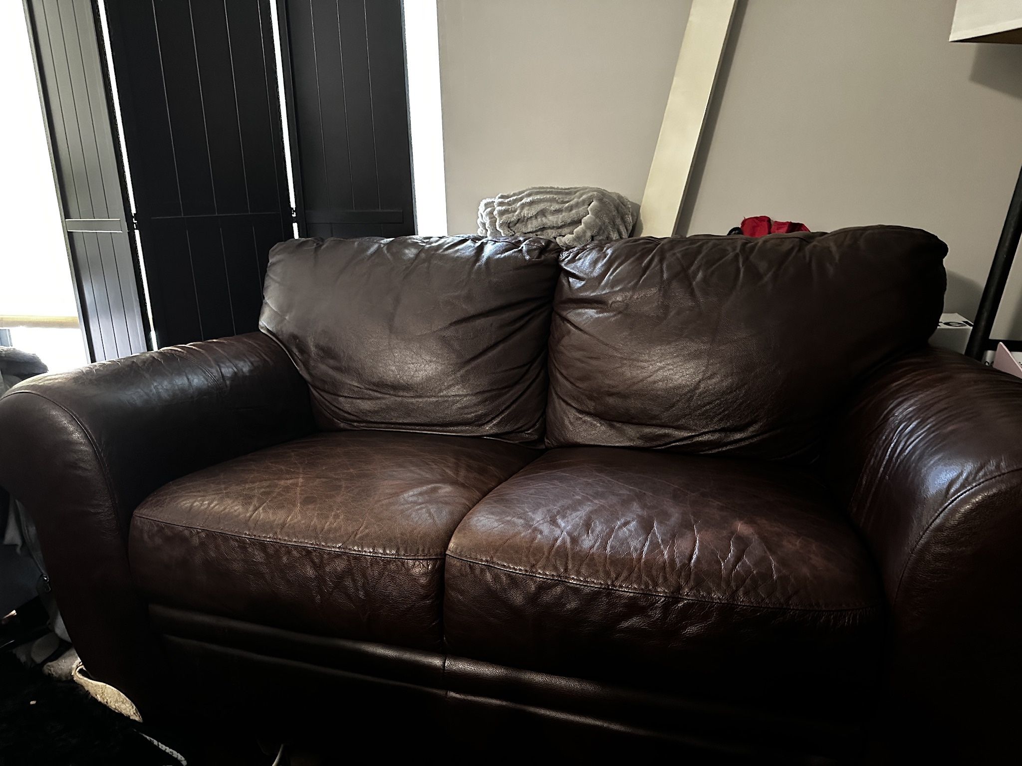 Leather Loveseat - Matching Ottoman (not pictured)