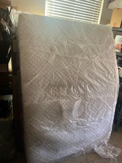 White Quilted Mattress memory   foam Still in Plastic