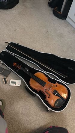 Erich Pfretzschner Model 3011  Violin