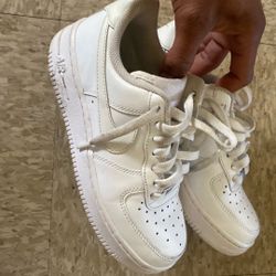 Air Force 1 Size 6 Kids(used)