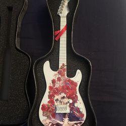 Guitar Mania Skull & Roses Mini