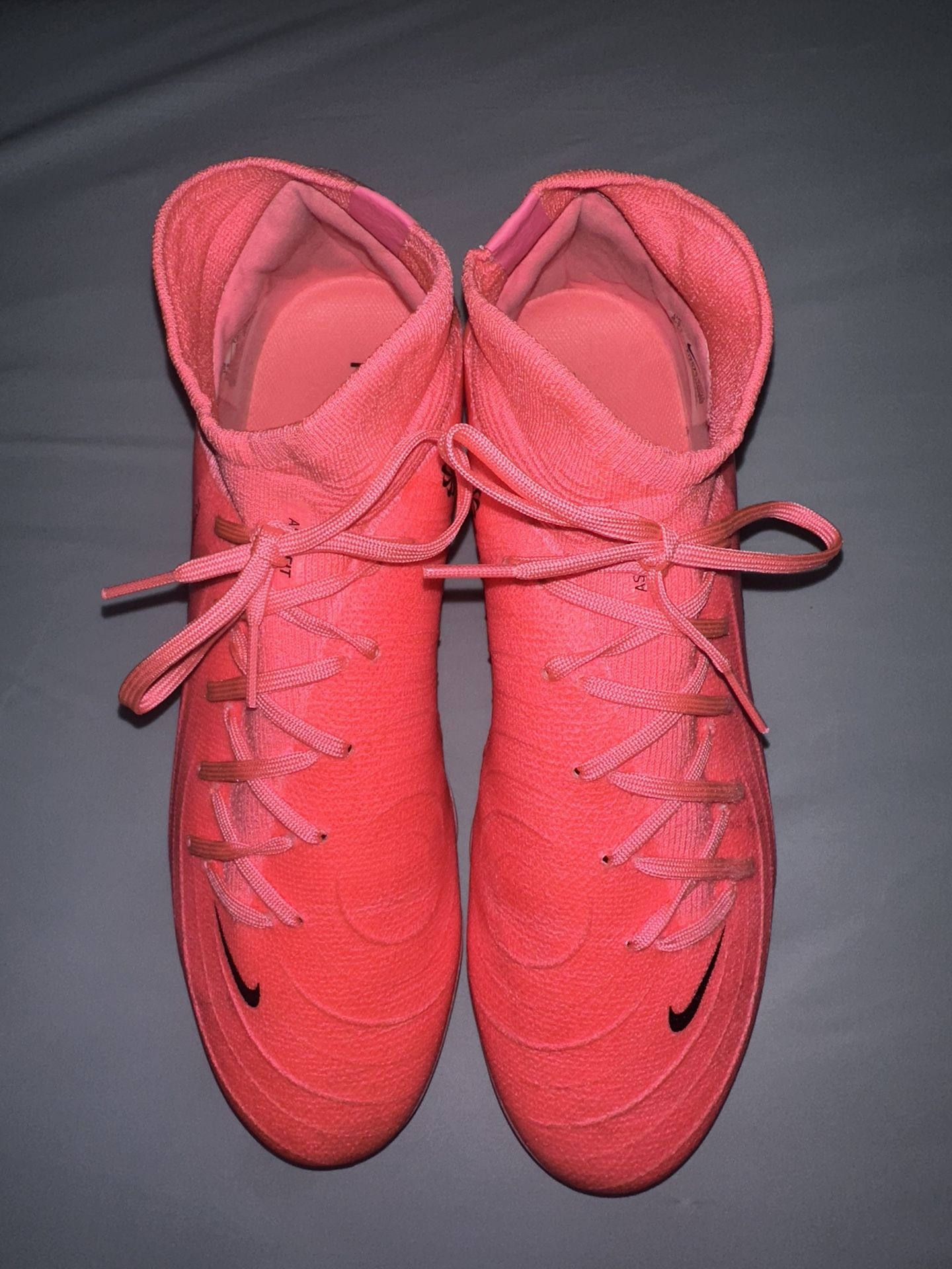 Nike Phantom Luna 2