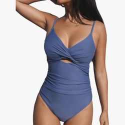 One Piece Swimsuit for Women Bathing Suits Twist Front Cutout Adjustable Straps Ruched Swimwear-LARGE