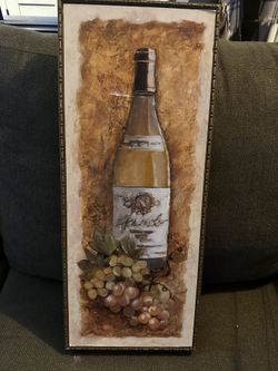 Chardonnay White Wine Bottle And Grapes Wall Decor. 