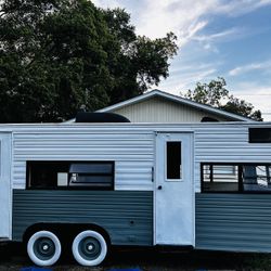 Vintage Camper