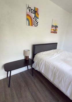 Dark Gray Upholstered Queen Bed Set – Excellent Condition – $100