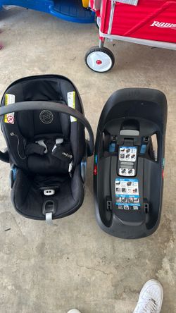 Cybex car seat and base