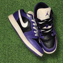 Jordan 1 Low Court Purple