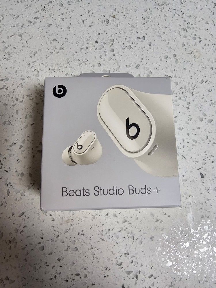 Beats Studio Buds +