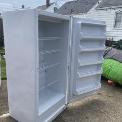 Frigidaire  Freezer