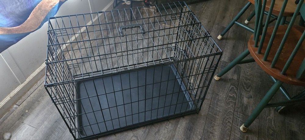 Small Dog Crate Removable Tray