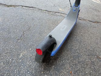Electric scooter