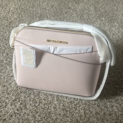 Micheal Kors Purse
