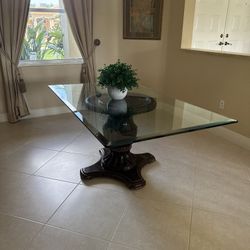 72” Glass Dining Table – Elegant & Sturdy