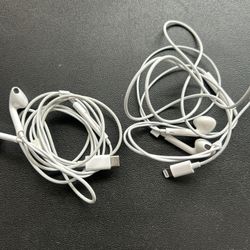 Dos Audífonos Nuevos Apple No Negociable
