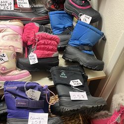 20$ SNOW BOOTS FOR KIDS / Toddler Snow Boots -downtown at Little Tokyo area