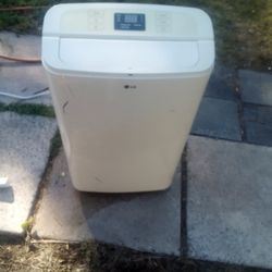 11000 BTU LG Portable AC Unit