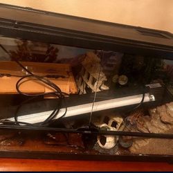 40 Gallon Reptile Enclosure 