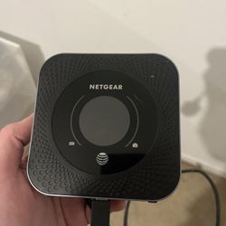 Netgear Nighthawk MR1100 4G LTE Mobile Hotspot Router