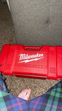 Milwaukee 6519-30 Sawzall 12 Amp Corded Reciprocating Saw Kit With Carrying Case