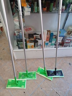 Swiffer mops