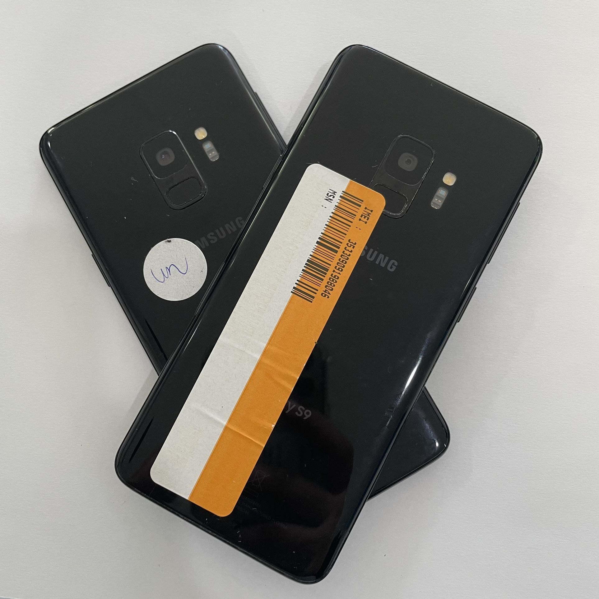 Samsung Galaxy S9 | Unlocked | Comes with store warranty| Free Cable & Charger | Unlocked | Comes with store warranty| Free Cable & Charger