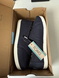 Toms
