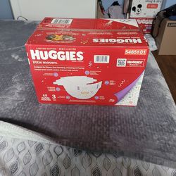 Huggins Size 3  - 68 Diapers 