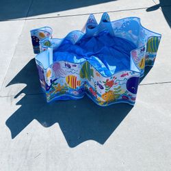 swimming Pool, See Description