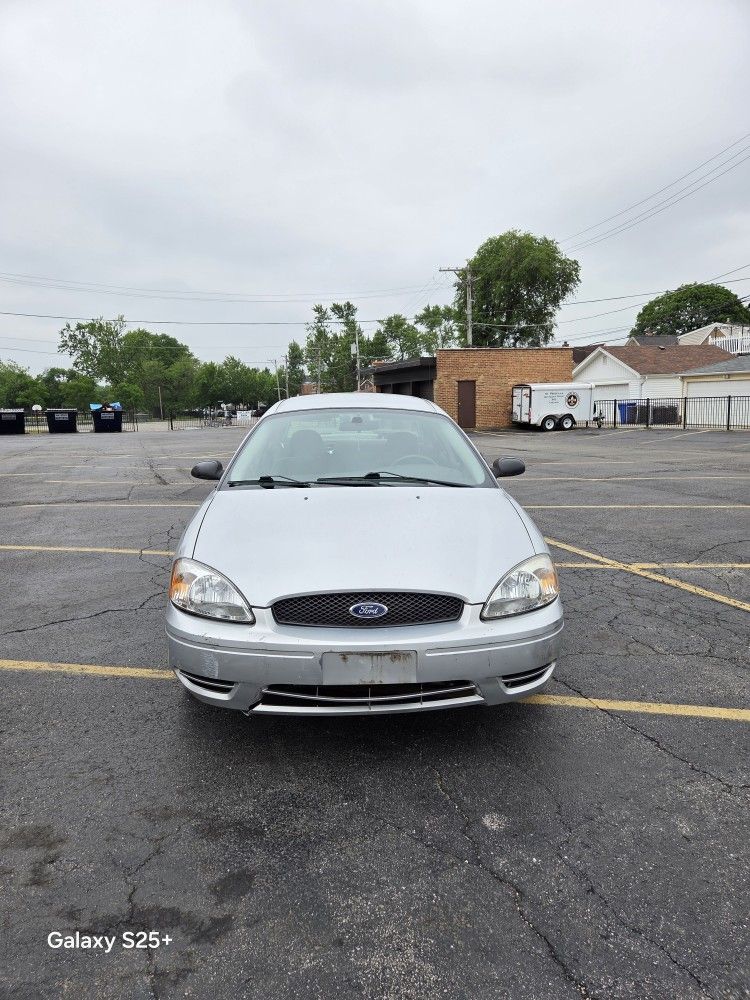 2007 Ford Taurus