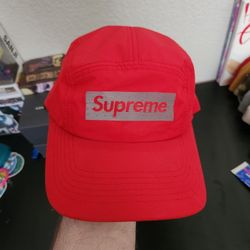Supreme Strapbacks 
