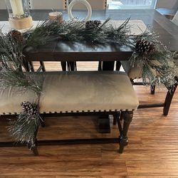 Christmas Garland’s  Glitter & Snow (scroll Fro Pics) 