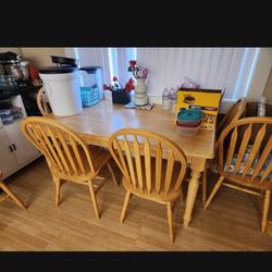 Dinning Table /6 Chairs