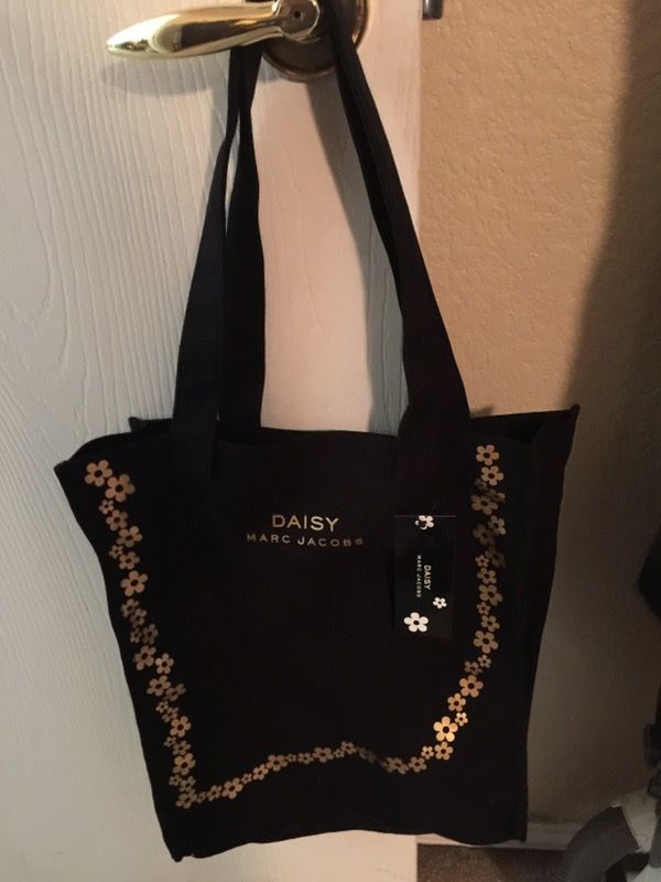 Daisy Marc jacobs