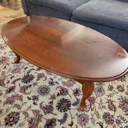 Queen Anne Style Coffee Table