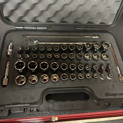 Snap-on 51pc 3/8 Metric/sae Service Set In Foam And Hard Case 