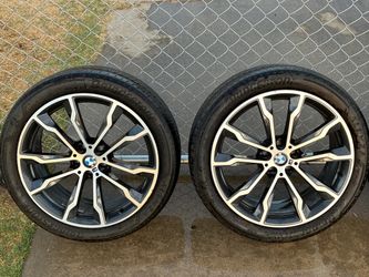 BMW M Alloy Wheels with Bridgestone Tires – Set of 2