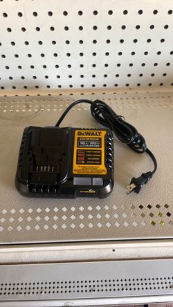 DEWALT DCB1104 12V/20V Lithium Ion Battery Charger