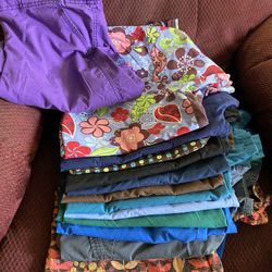 13 Scrub Tops 1 Pants Size Large 