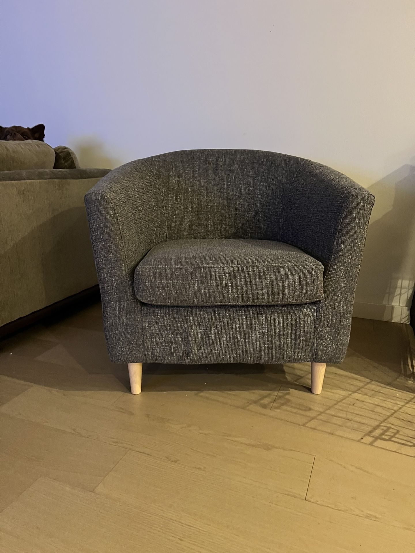 Accent chair West elm Mila chair