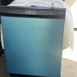 Build In Dishwasher 