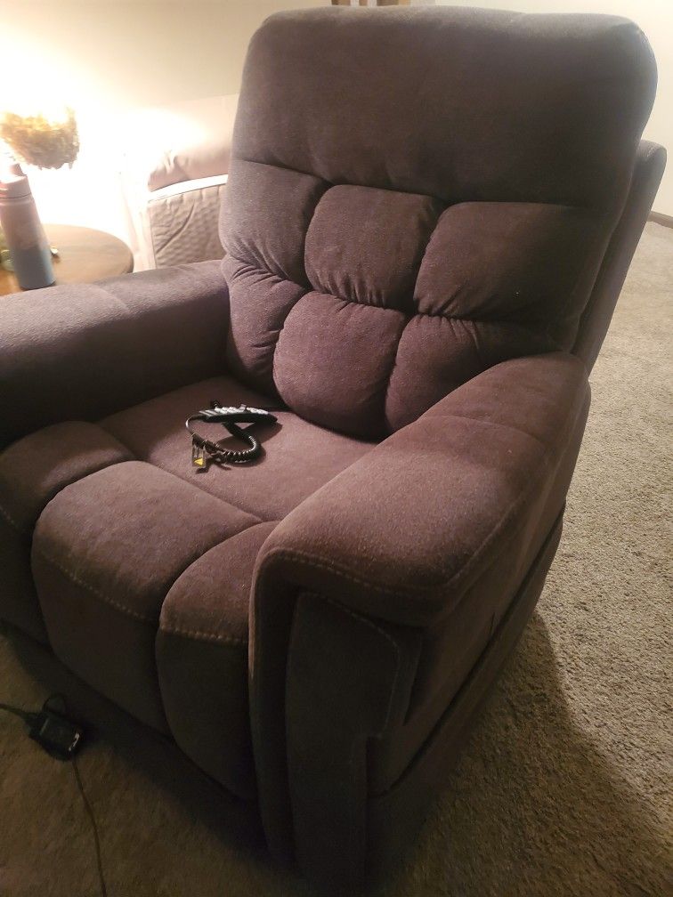 Vivalift Power Recliner
