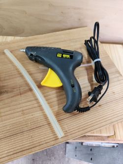 Stanley 80 watt Glue Gun