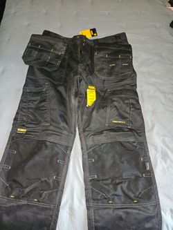 DEWALT WORK PANTS