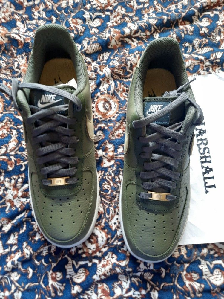 Nike air force 1 size 11.5 shop