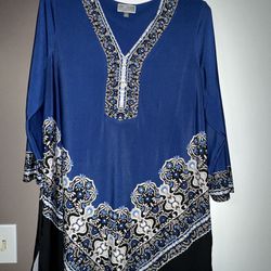 Beautiful Shirt - JM Collection (from Macy’s) - Color:  Blue, White & Black - Size 1X 